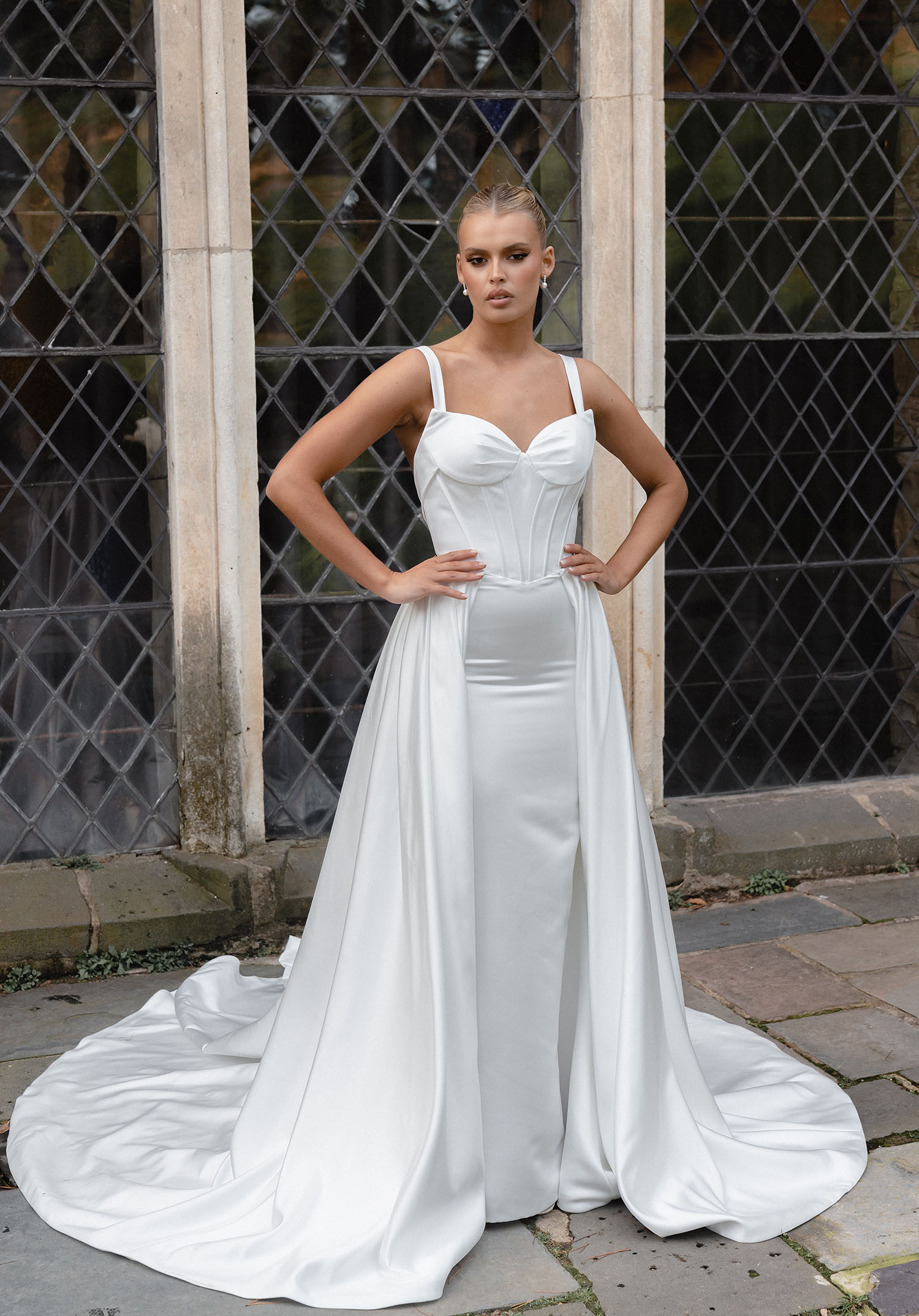 Nolan by Evie Young Size 8