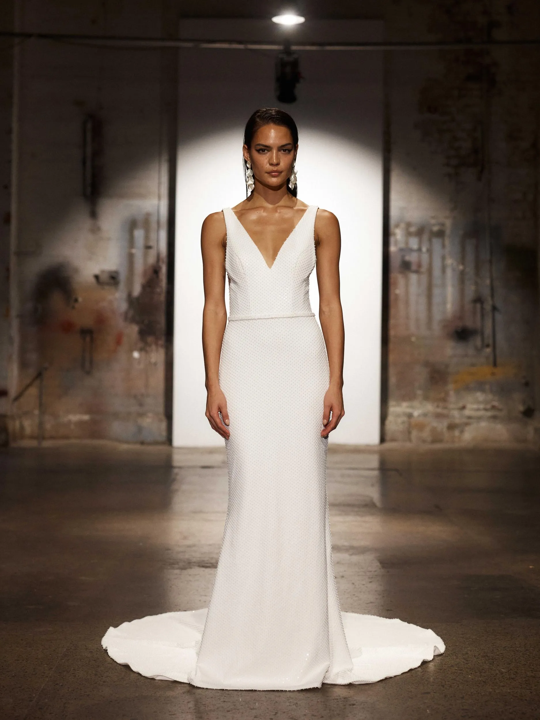 Evie Young: Alanis (Size 16) - Image 3