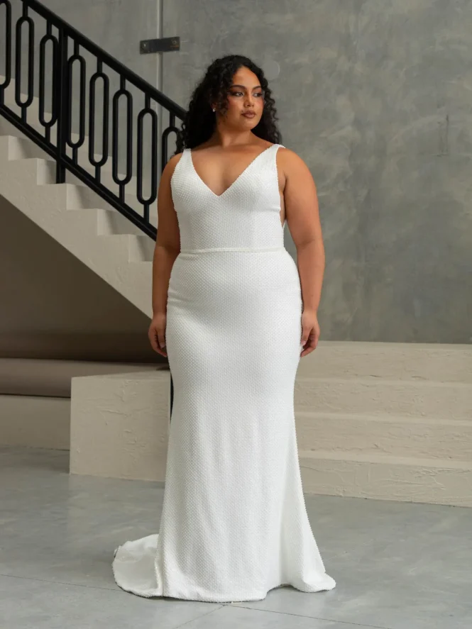 Evie Young: Alanis (Size 16)