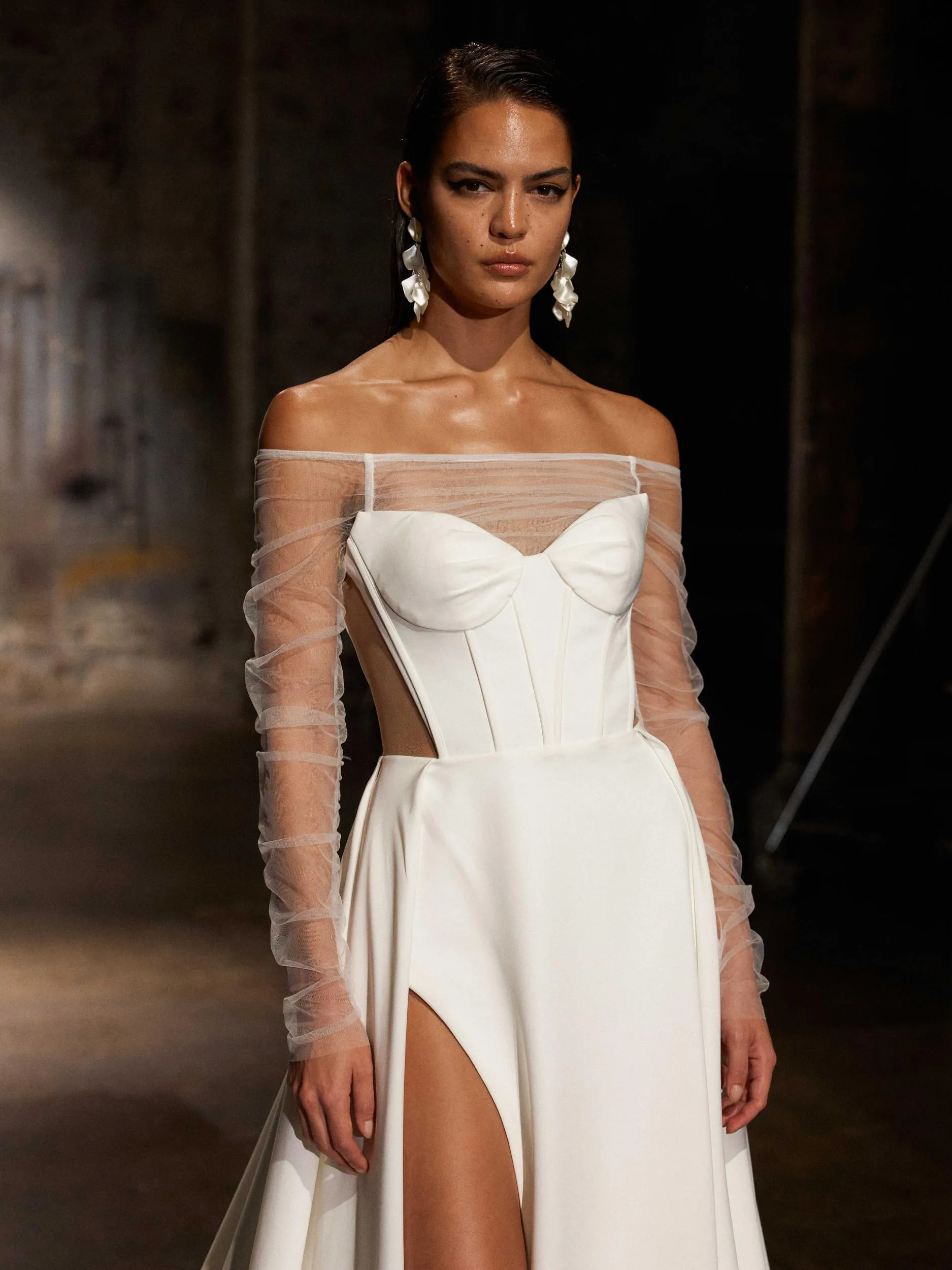 Evie Young: Ari (Size 12) - Image 3