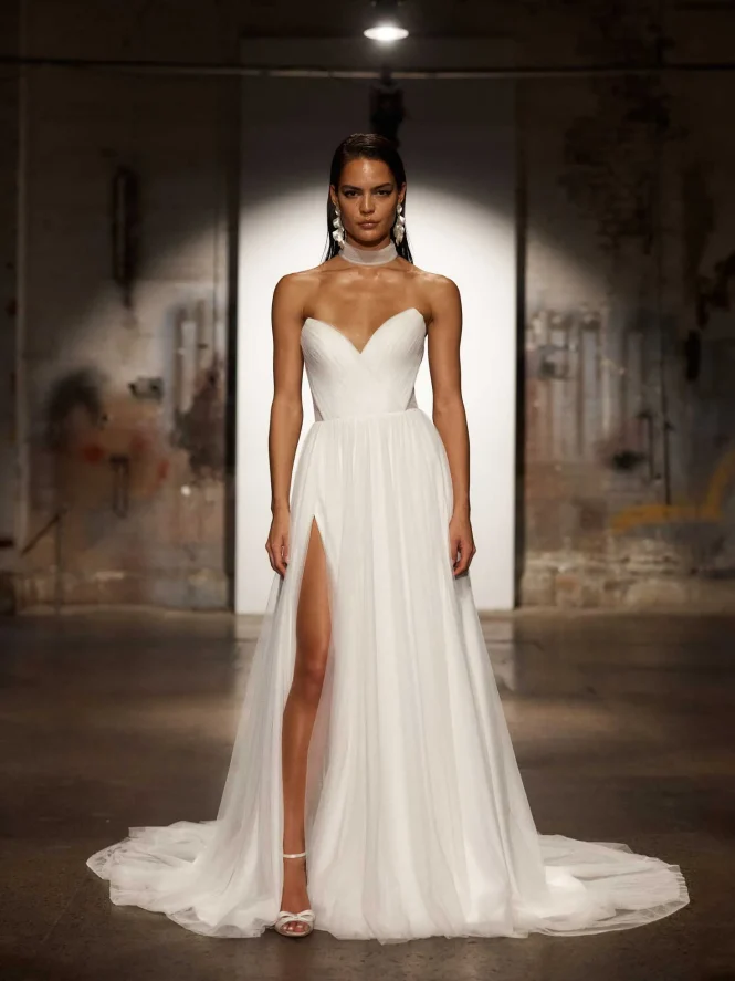 Evie Young: Houston (Size 12)