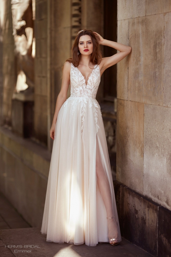 Emmel by Herms Bridal size 14