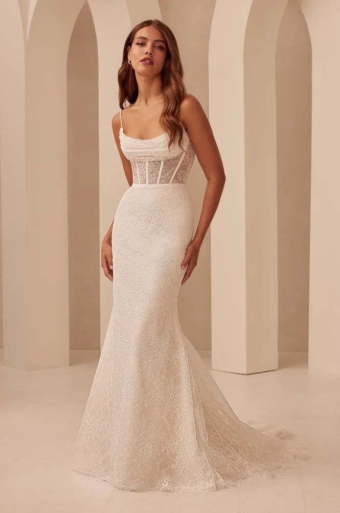 2535 Mikaella Bridal Size 14